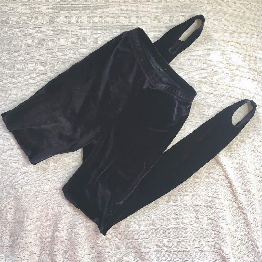 American Apparel black velvet stirrup leggings!